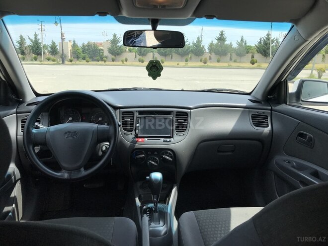 Kia Rio 2008, 174,490 km - 1.4 л - Xaçmaz