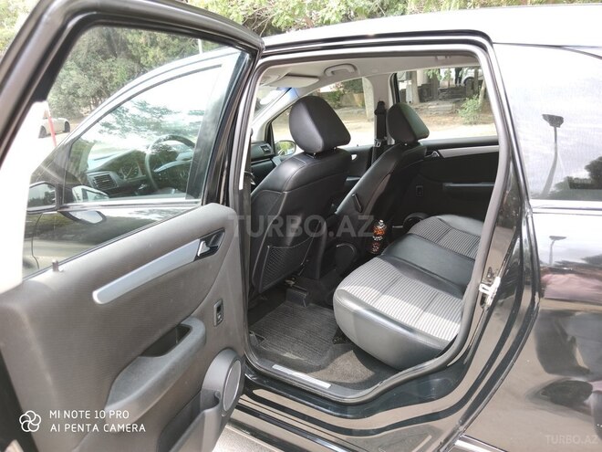 Mercedes B 170 2006, 158,000 km - 1.7 l - Bakı