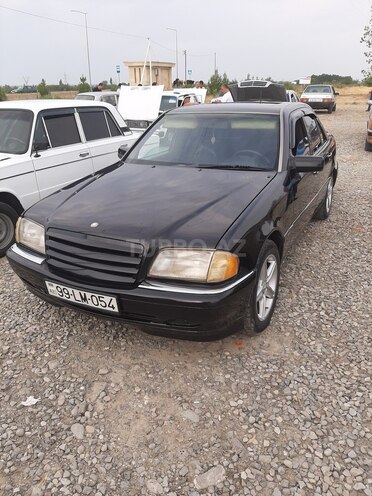 Mercedes C 220 1993, 544,000 km - 2.2 л - Sabirabad