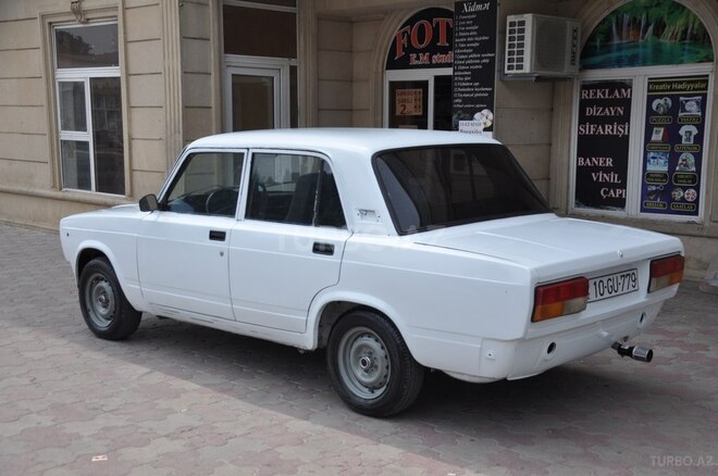 LADA (VAZ) 2107 2000, 250,000 km - 1.6 л - Bakı