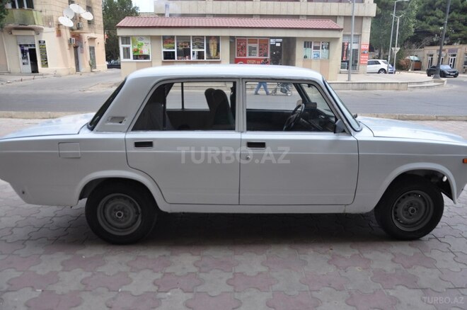 LADA (VAZ) 2107 2000, 250,000 km - 1.6 л - Bakı