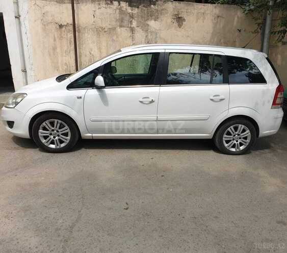 Opel Zafira 2010, 178,000 km - 1.7 l - Bakı
