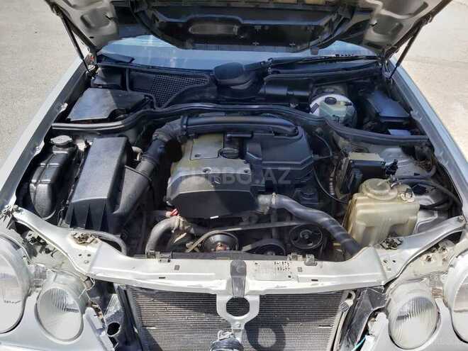 Mercedes E 230 1996, 270,000 km - 2.3 л - Xudat