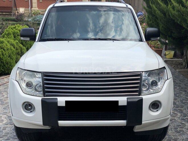Mitsubishi Pajero 2007, 198,000 km - 3.0 l - Bakı