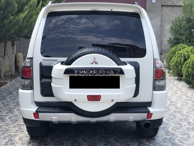 Mitsubishi Pajero 2007, 198,000 km - 3.0 l - Bakı