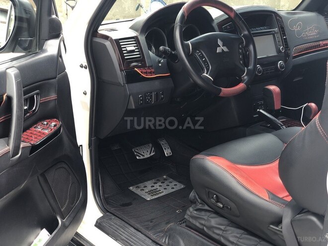 Mitsubishi Pajero 2007, 198,000 km - 3.0 l - Bakı