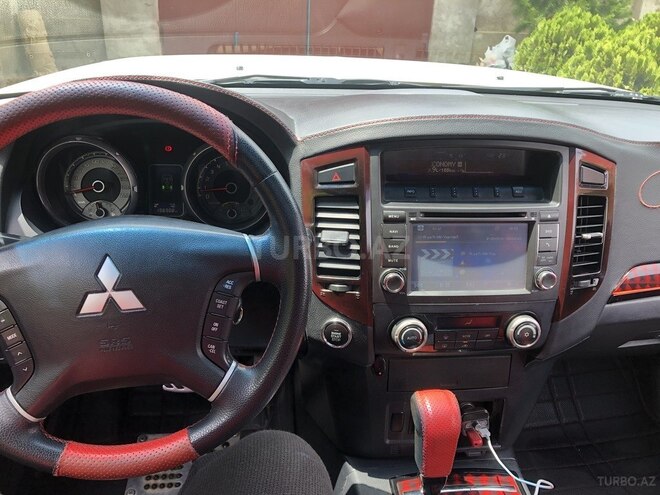 Mitsubishi Pajero 2007, 198,000 km - 3.0 l - Bakı