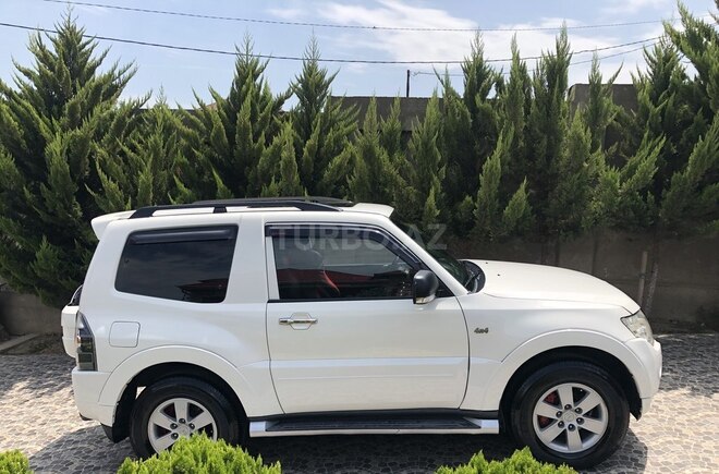Mitsubishi Pajero 2007, 198,000 km - 3.0 l - Bakı