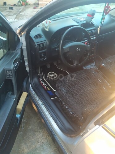 Opel Astra 1999, 323,909 km - 1.6 л - Qusar