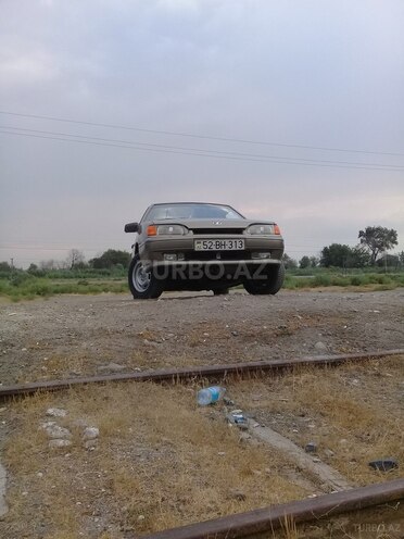 LADA (VAZ) 2115 2001, 100,000 km - 1.5 l - Salyan