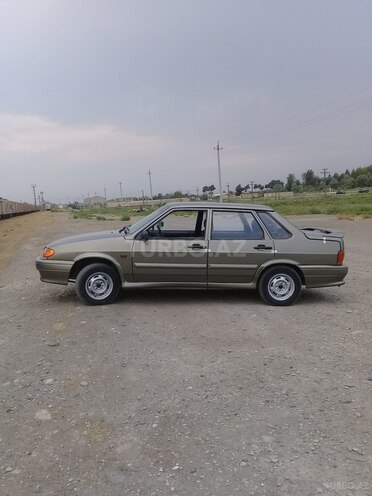 LADA (VAZ) 2115 2001, 100,000 km - 1.5 l - Salyan