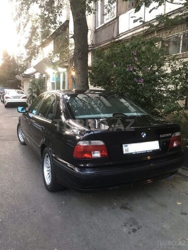 BMW 528 2000, 307,000 km - 2.8 l - Bakı
