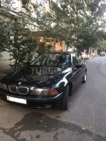 BMW 528 2000, 307,000 km - 2.8 l - Bakı
