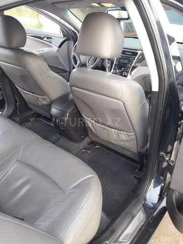 Hyundai Sonata 2012, 74,814 km - 2.0 l - Saatlı