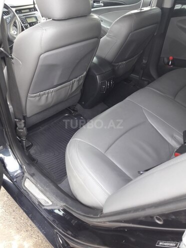 Hyundai Sonata 2012, 74,814 km - 2.0 l - Saatlı