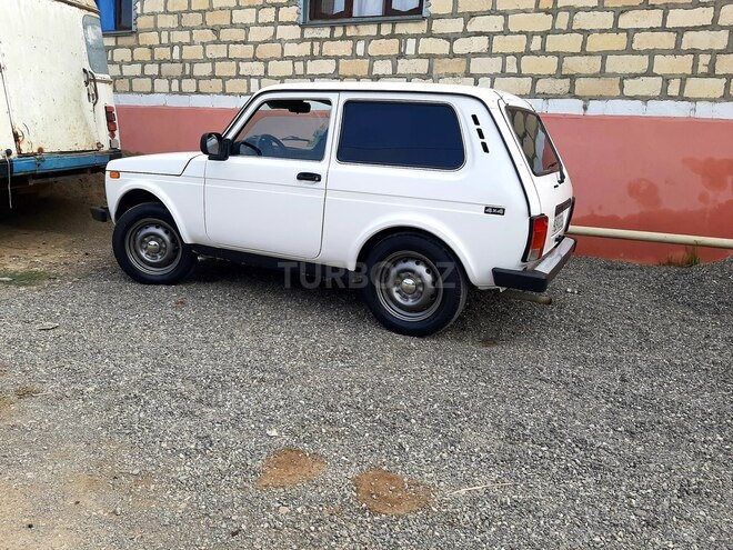 LADA (VAZ) Niva 2010, 134,000 km - 1.7 l - Qazax