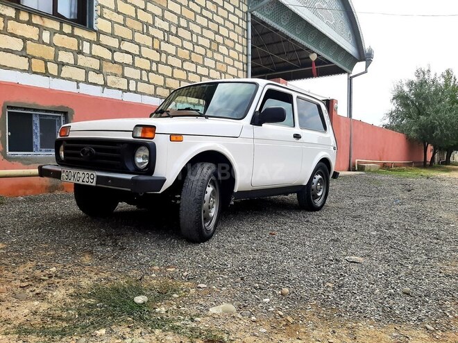 LADA (VAZ) Niva 2010, 134,000 km - 1.7 l - Qazax
