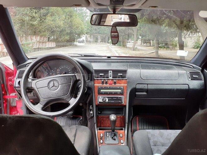 Mercedes C 200 1997, 326,000 km - 2.0 l - Bakı