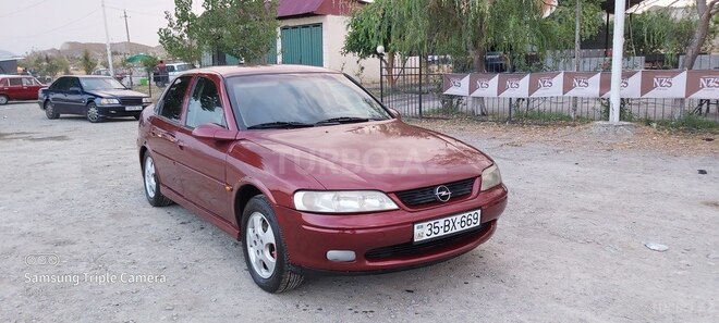 Opel Vectra 1999, 285,000 km - 1.8 l - Göyçay