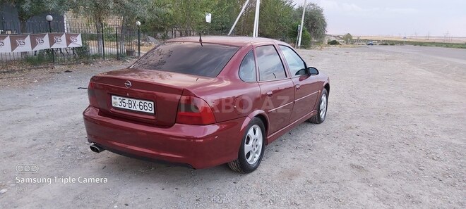 Opel Vectra 1999, 285,000 km - 1.8 l - Göyçay