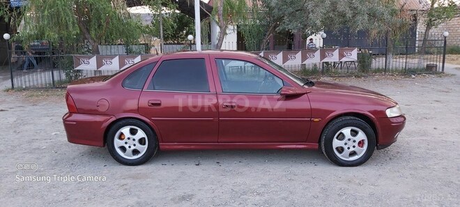 Opel Vectra 1999, 285,000 km - 1.8 l - Göyçay