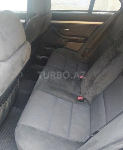 BMW 525 2000, 270,000 km - 2.5 l - Zaqatala