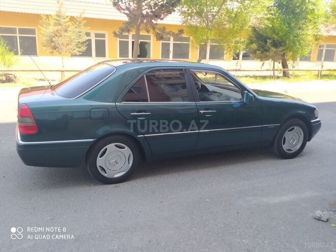 Mercedes C 180 1995, 298,000 km - 1.8 l - Sumqayıt
