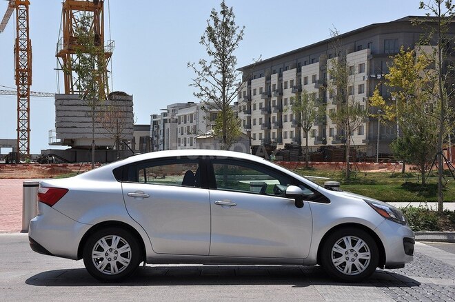 Kia Rio 2015, 98,000 km - 1.6 l - Bakı