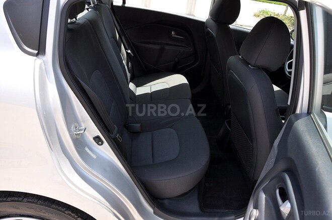 Kia Rio 2015, 98,000 km - 1.6 l - Bakı