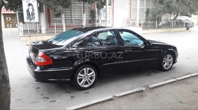 Mercedes E 350 2006, 237,000 km - 3.5 l - Bakı