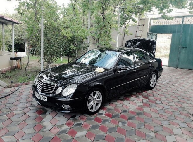 Mercedes E 350 2006, 237,000 km - 3.5 l - Bakı