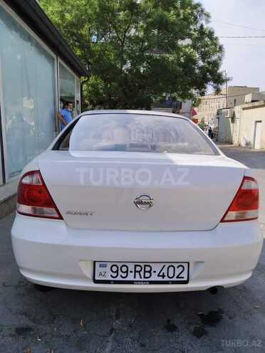 Nissan Sunny 2010, 250,000 km - 1.6 l - Bakı