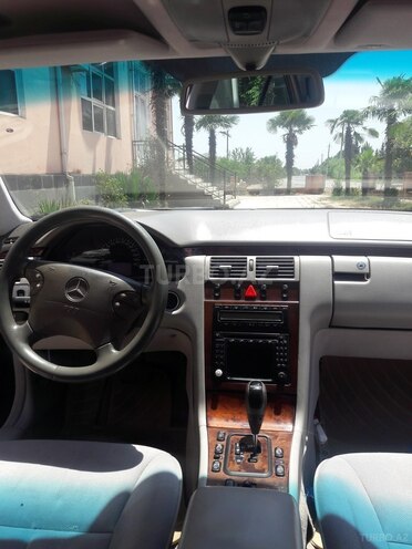 Mercedes E 220 2001, 345,625 km - 2.2 l - Cəlilabad