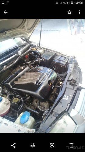 Volkswagen Jetta 2004, 233,500 km - 2.0 l - Bakı
