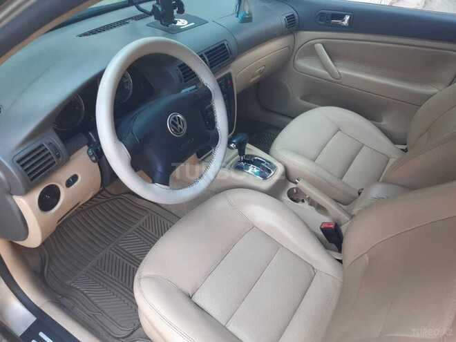 Volkswagen Passat 2004, 161,000 km - 1.8 l - Bakı