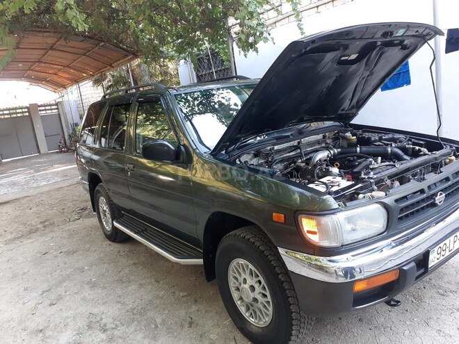 Nissan Pathfinder 1997, 325,000 km - 2.7 l - Yevlax