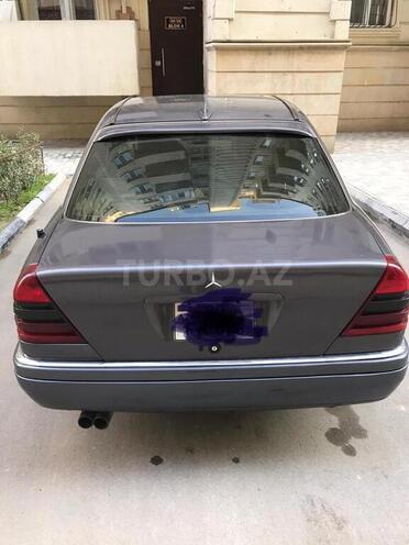 Mercedes C 230 1997, 307,000 km - 2.3 l - Bakı
