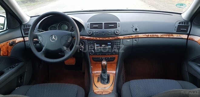 Mercedes E 220 2006, 248,880 km - 2.2 л - Tovuz