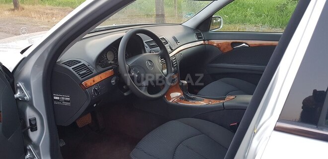 Mercedes E 220 2006, 248,880 km - 2.2 л - Tovuz