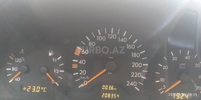 Mercedes C 200 1998, 208,354 km - 2.0 л - Şəki