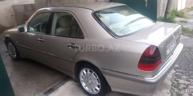 Mercedes C 200 1998, 208,354 km - 2.0 л - Şəki