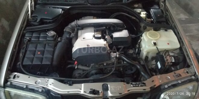 Mercedes C 200 1998, 208,354 km - 2.0 л - Şəki