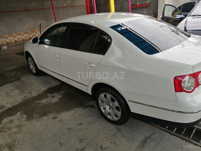 Volkswagen Passat 2005, 244,000 km - 2.0 л - Bakı