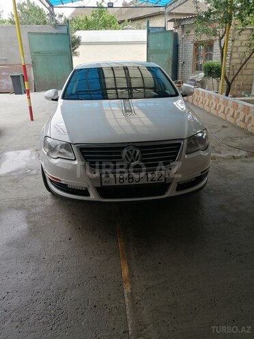 Volkswagen Passat 2005, 244,000 km - 2.0 л - Bakı