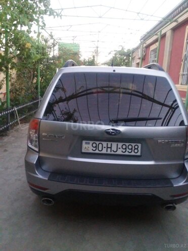Subaru Forester 2010, 133,000 km - 2.5 л - Bakı