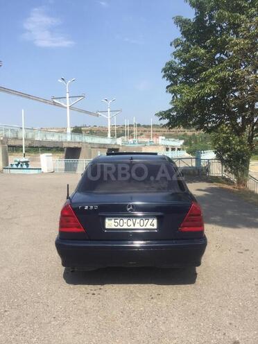 Mercedes C 200 1993, 462,000 km - 2.0 l - Quba
