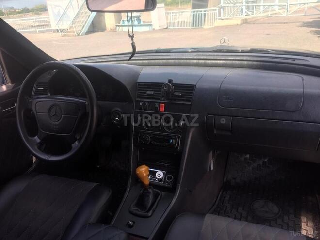 Mercedes C 200 1993, 462,000 km - 2.0 l - Quba