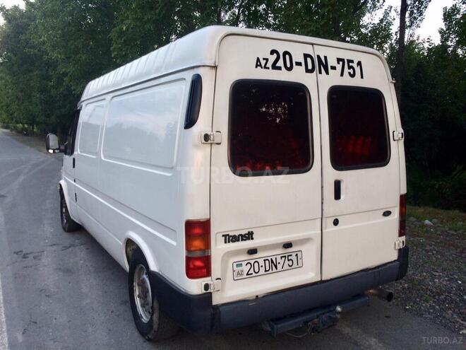 Ford Transit 1999, 433,000 km - 2.5 л - Qax