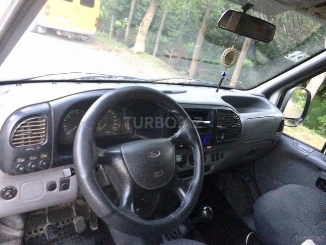 Ford Transit 1999, 433,000 km - 2.5 л - Qax