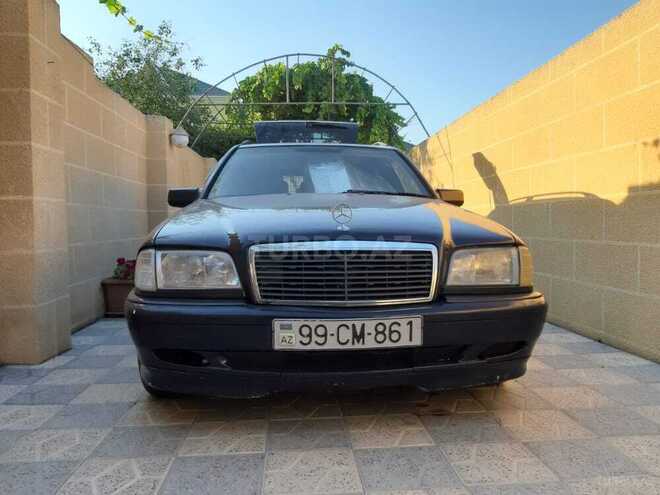 Mercedes C 200 2000, 250,000 km - 2.0 l - Bakı